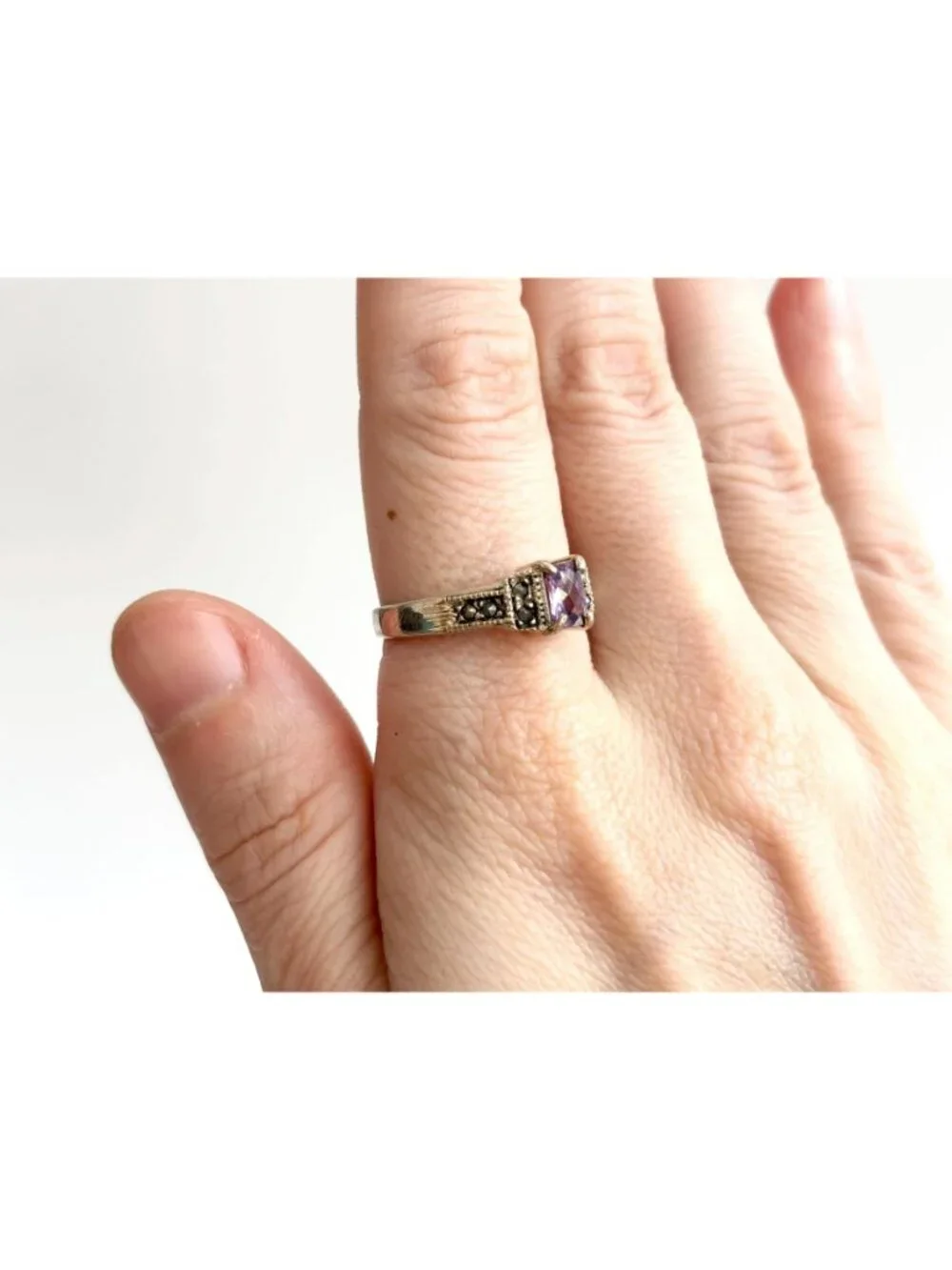 Art Deco Amethyst Gemstone Marcasite Sterling Silver 925 Vintage Ring - sz 9